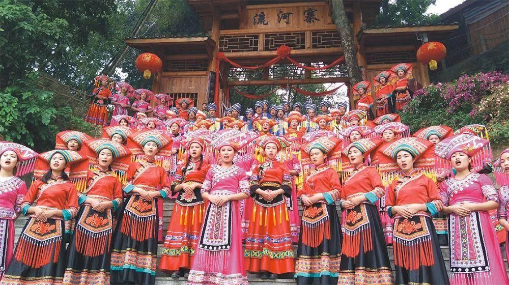 山歌……我院学子为庆祝"三月三"火力全开_学院要闻_新闻资讯_广西