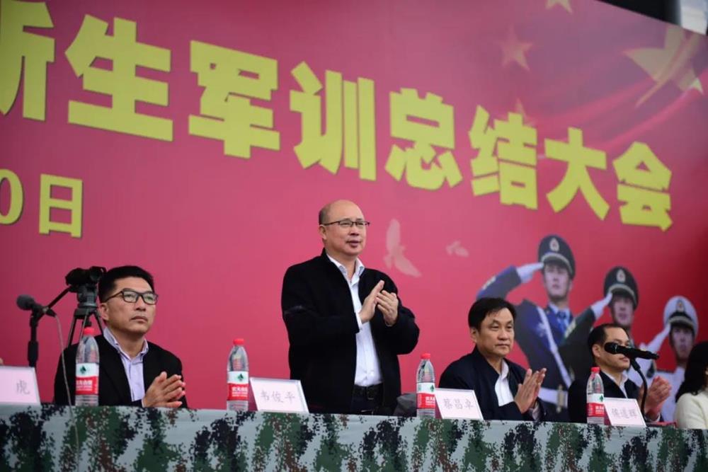 54ff8bae54cd455bb3295aab92f1ae04.jpg 54ff8bae54cd455bb3295aab92f1ae04.jpg