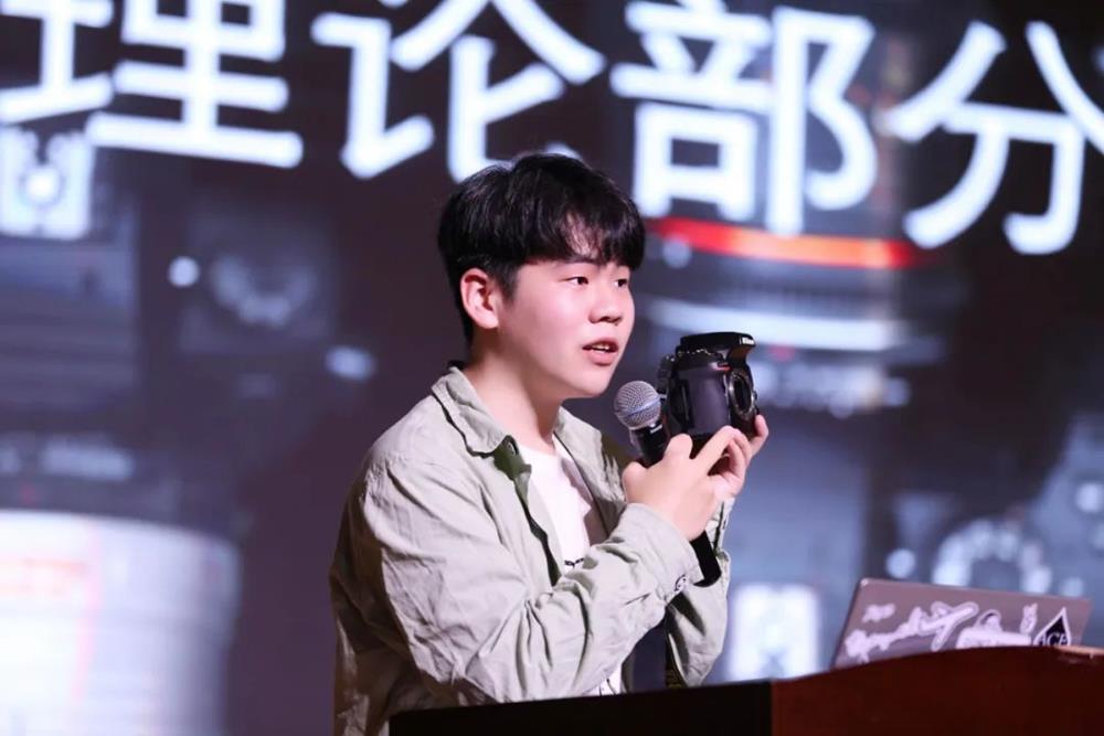 2171bf554bbe4990b019baa410343a42.jpg 2171bf554bbe4990b019baa410343a42.jpg