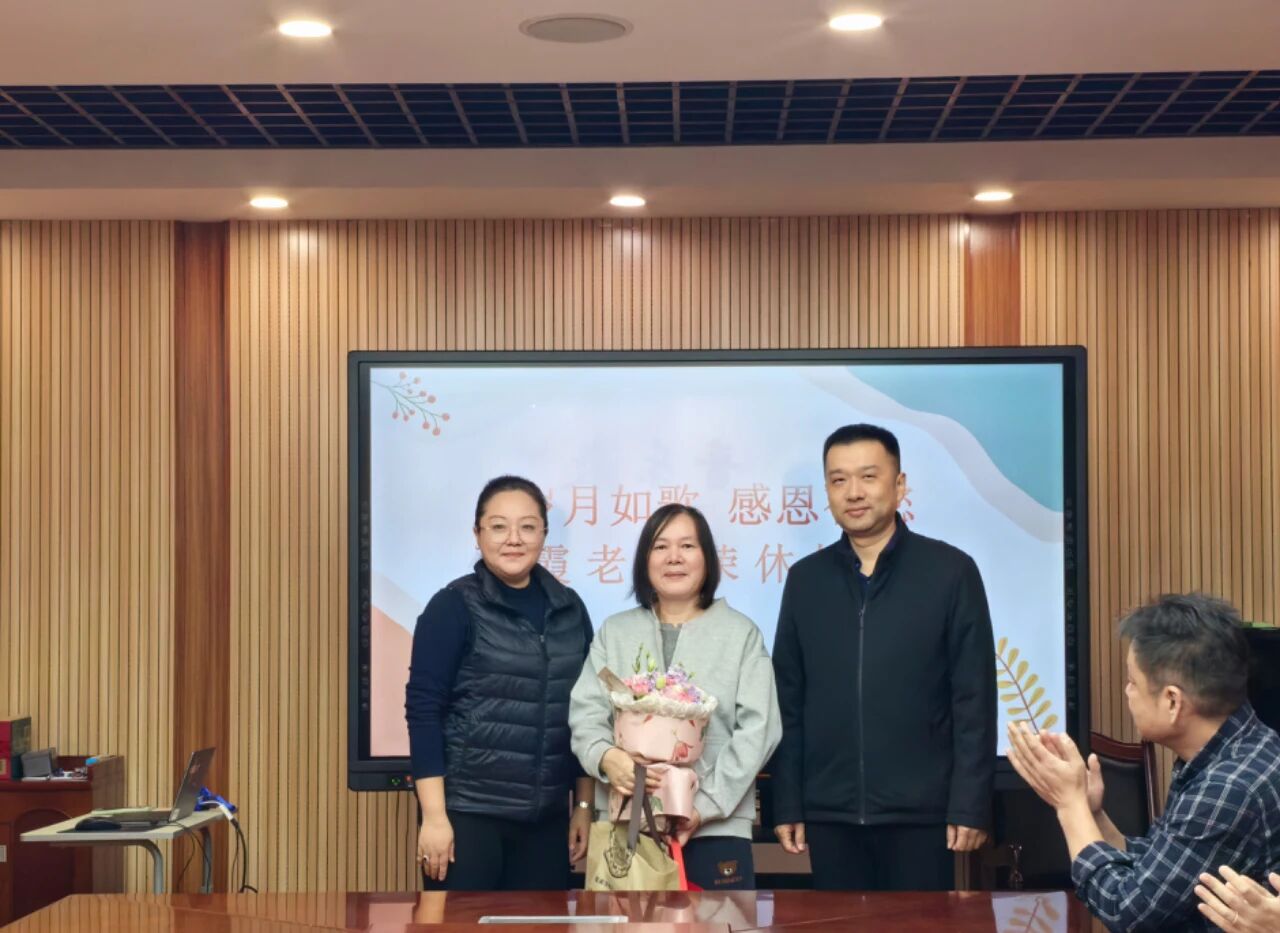 ae98e29e1a69b527e222b98a1f1635fe.jpg ae98e29e1a69b527e222b98a1f1635fe.jpg